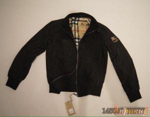 Чёрная куртка BURBERRY